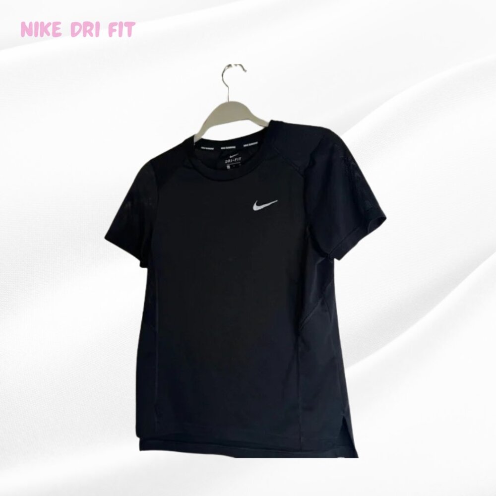 Nike Dri-Fit Short Sleeves Shirt